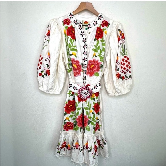 Farm Rio Carmina Short-Sleeve Embroidered Floral Mini Dress, size S - Picture 3 of 6